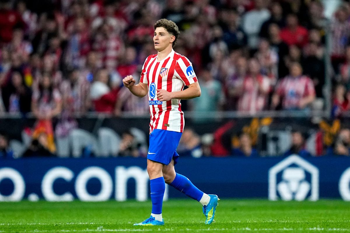 Mercato: "Je pense que la situation est claire": Diego Simeone répète que Julian Alvarez n'est pas à vendre
