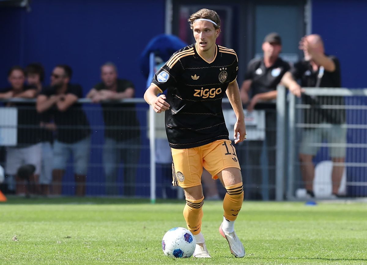Mercato : Mika Godts confirme des négociations en cours avec le PSG