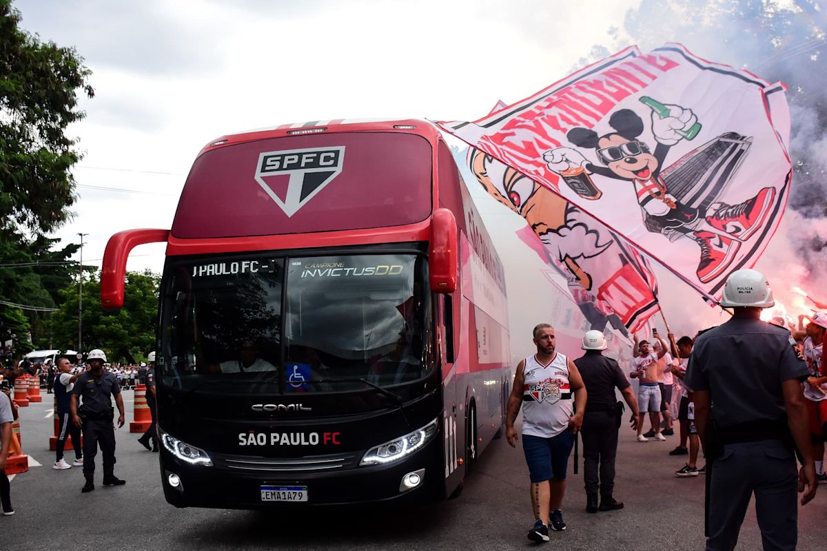 86 kg de marijuana saisis en Bolivie dans un bus décoré aux couleurs du São Paulo FC