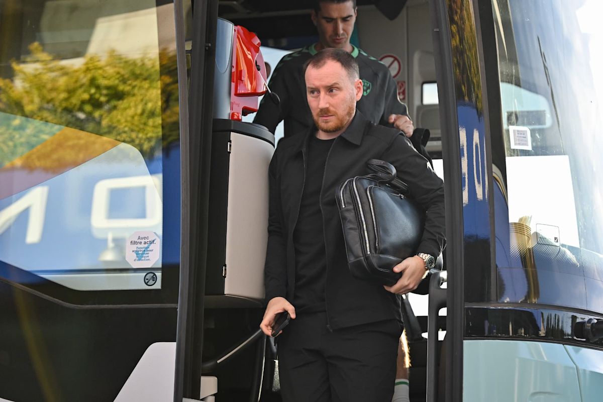 La méthode Cathro dans un vestiaire aux nationalités multiples: à Saint-Etienne, c'est français obligatoire
