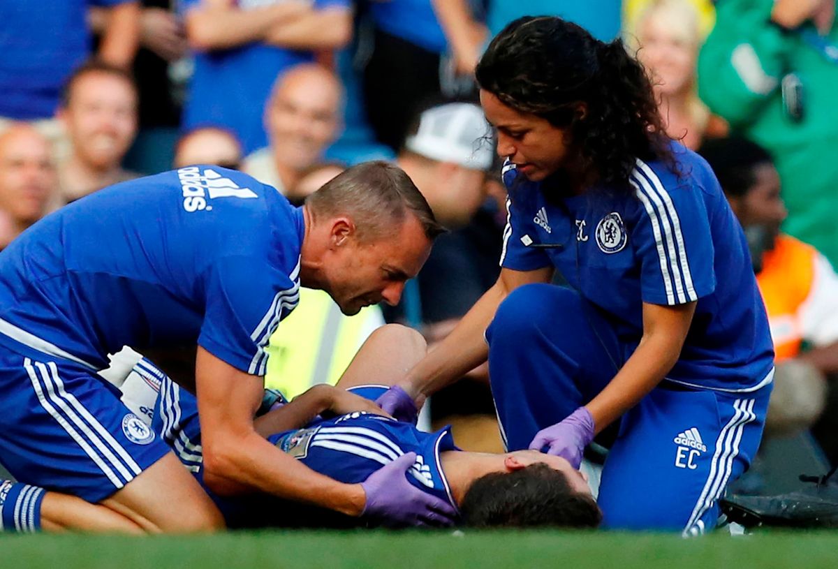 Netflix relance la polémique: Eva Carneiro tacle José Mourinho, qui refuse de s'excuser 11 ans après leur altercation