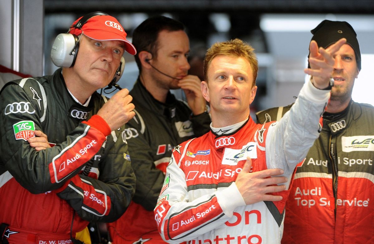 Allan McNish aux côtés du Dr Wolfgang Ullrich chez Audi