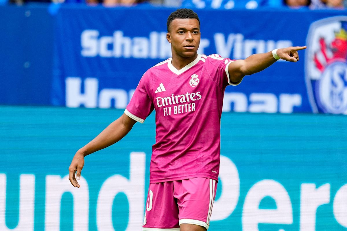 Mourinho s’extasie : Mbappé trop bon, un talent stratosphérique qui le fait rire
