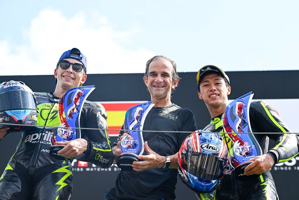 Raúl Fernández sur le podium avec Trackhouse Racing