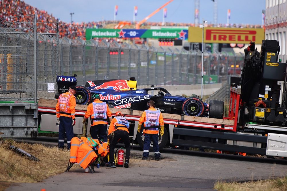 Max Verstappen impliqué dans le premier accident du GP des Pays‑Bas 2026