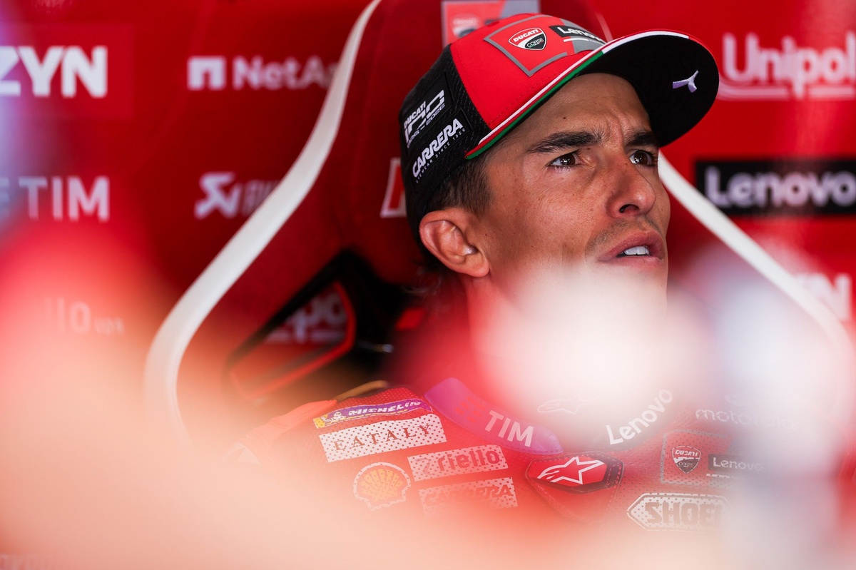 Márquez impuissant face à Bezzecchi : "Parfois, on ne peut rien faire"