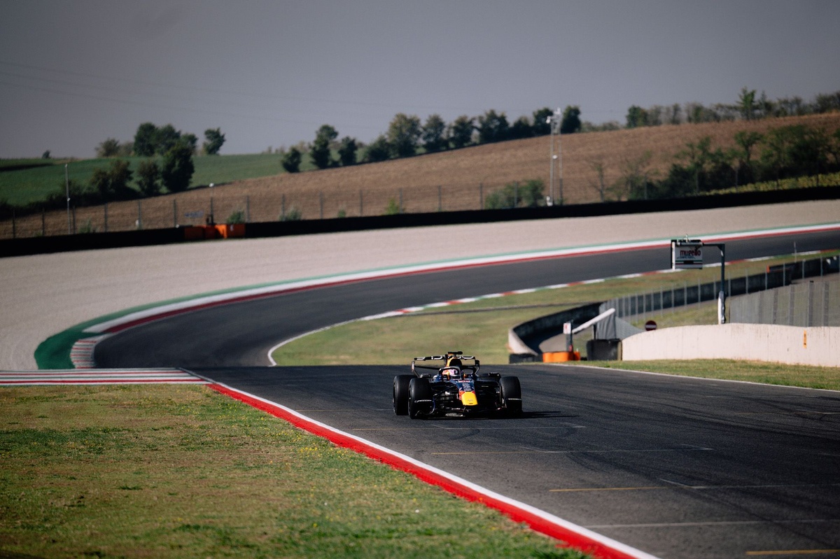 Lawson en Red Bull à Mugello, Tsolov en Racing Bulls à Imola : nouveaux défis à l’horizon