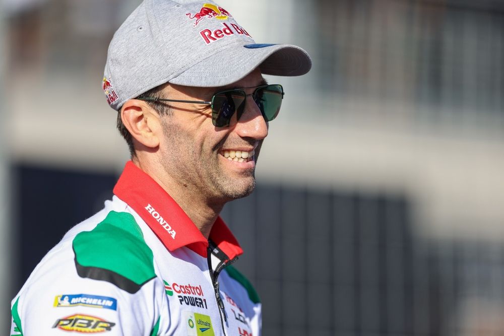 Johann Zarco sur son Honda après la course d’Aragón