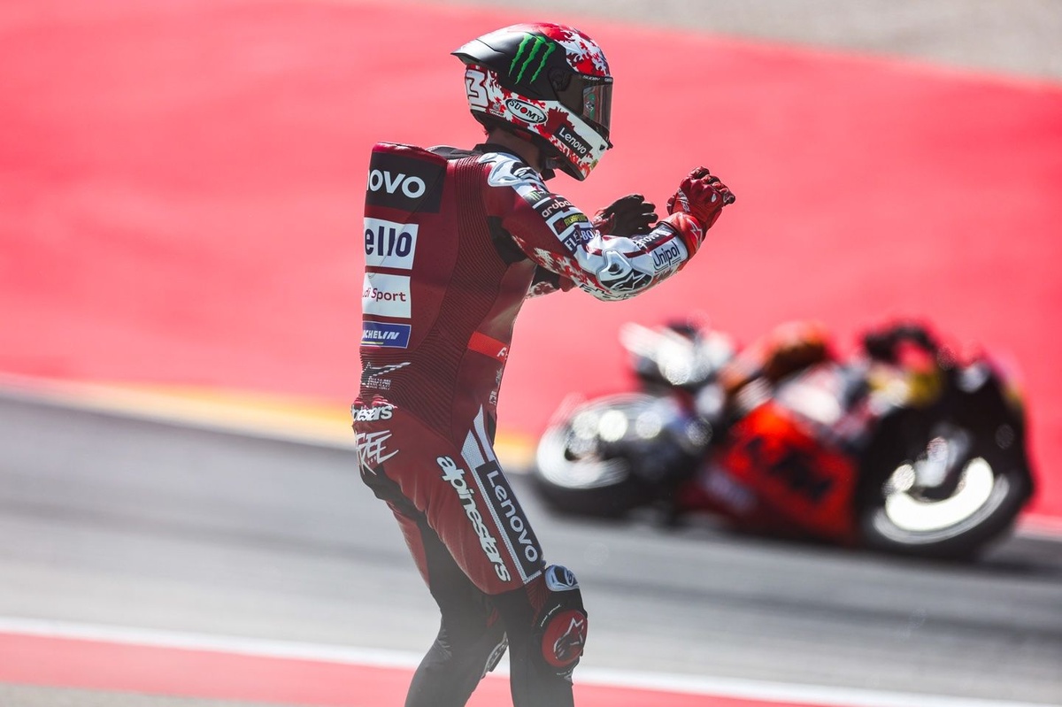Bagnaia touche le fond : "C'est démoralisant, et surtout humiliant"