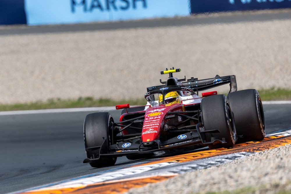 Lewis Hamilton et la Scuderia Ferrari après le Grand Prix des Pays-Bas