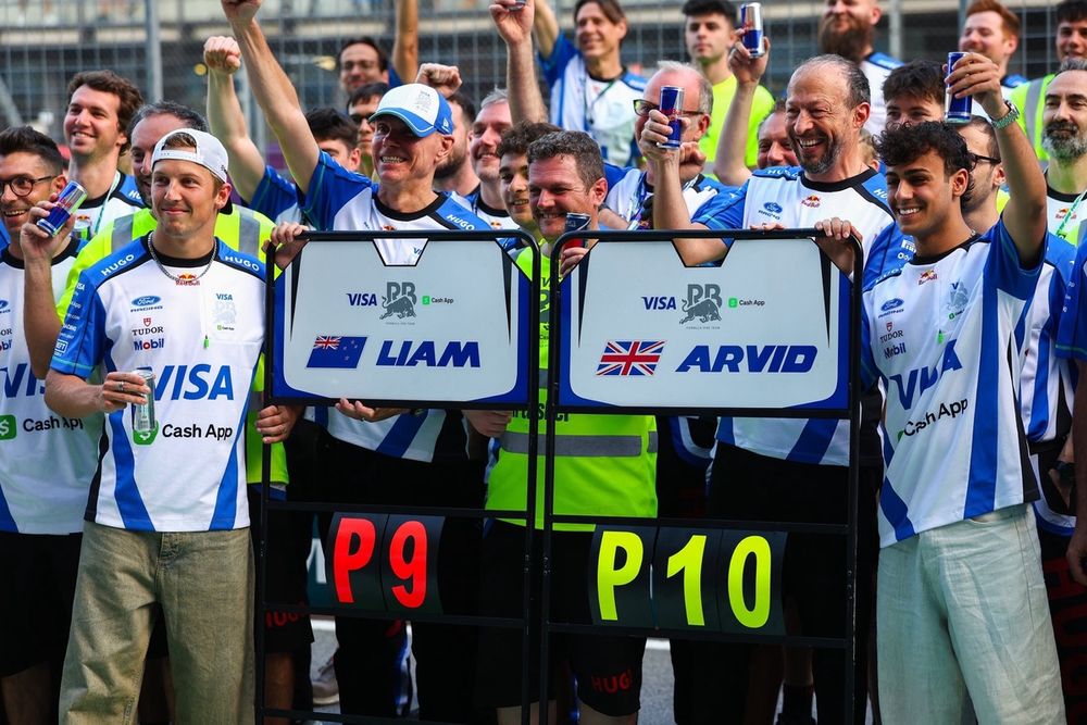 Lawson et Lindblad engrangent des points pour Racing Bulls en 2026.