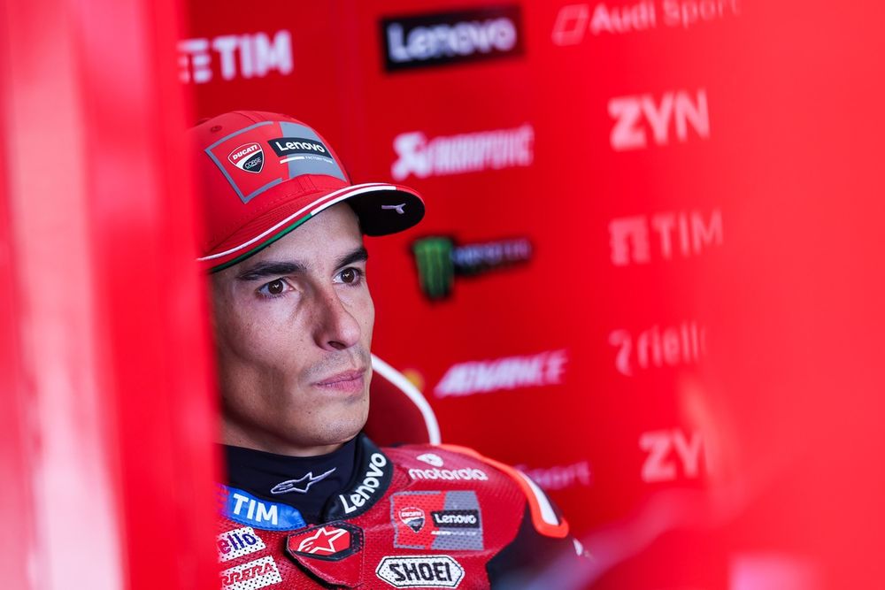 Marc Márquez en tenue Ducati lors des premiers essais du Grand Prix d’Aragón à Alcañiz