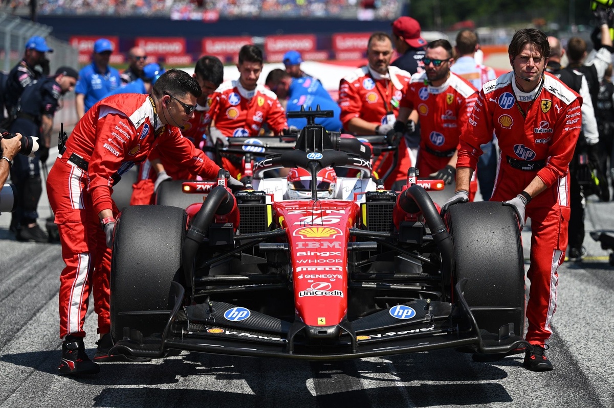Vasseur se réjouit que les rivales de Ferrari copient la SF-26