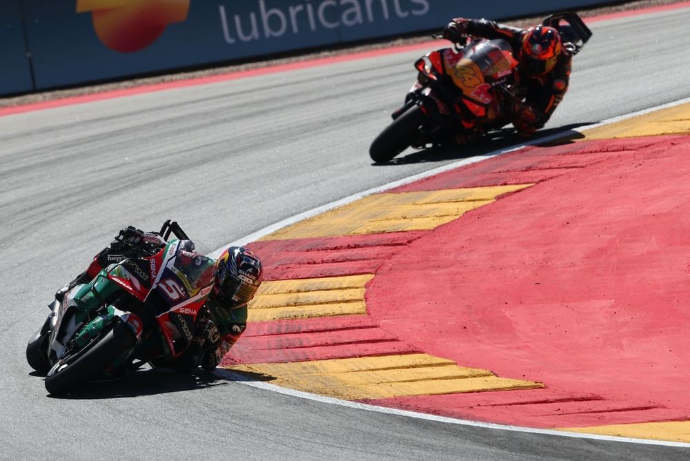 Virages à gauche épuisants pour Johann Zarco