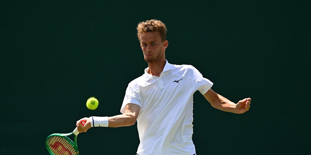 Van Assche s’effondre face à Shapovalov : revirement dramatique du match